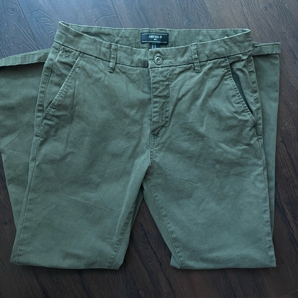 Men’s Forever 21 Olive Green Pants